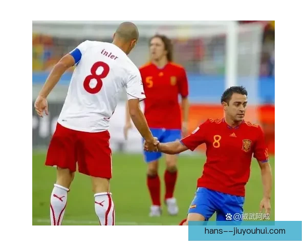 托鲁普稳定带领奥格斯堡迎接挑战 展现卓越战术指挥能力